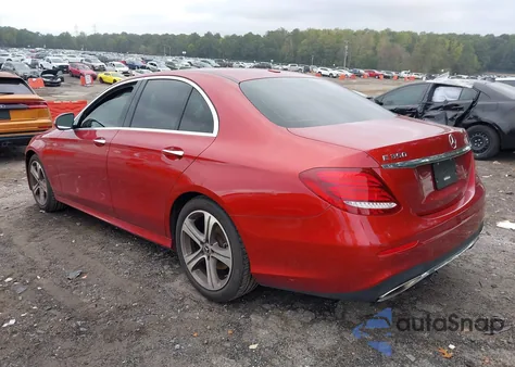 2020 Mercedes-Benz E 350 z USA, uszkodzony, nr VIN WDDZF8DB3LA719974